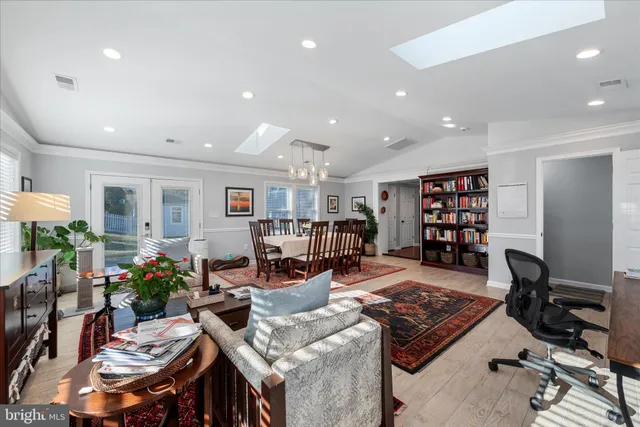 $856,900 | 5211 Inverchapel Road, Springfield, VA 22151