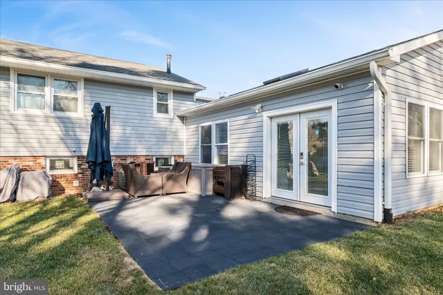 $856,900 | 5211 Inverchapel Road, Springfield, VA 22151