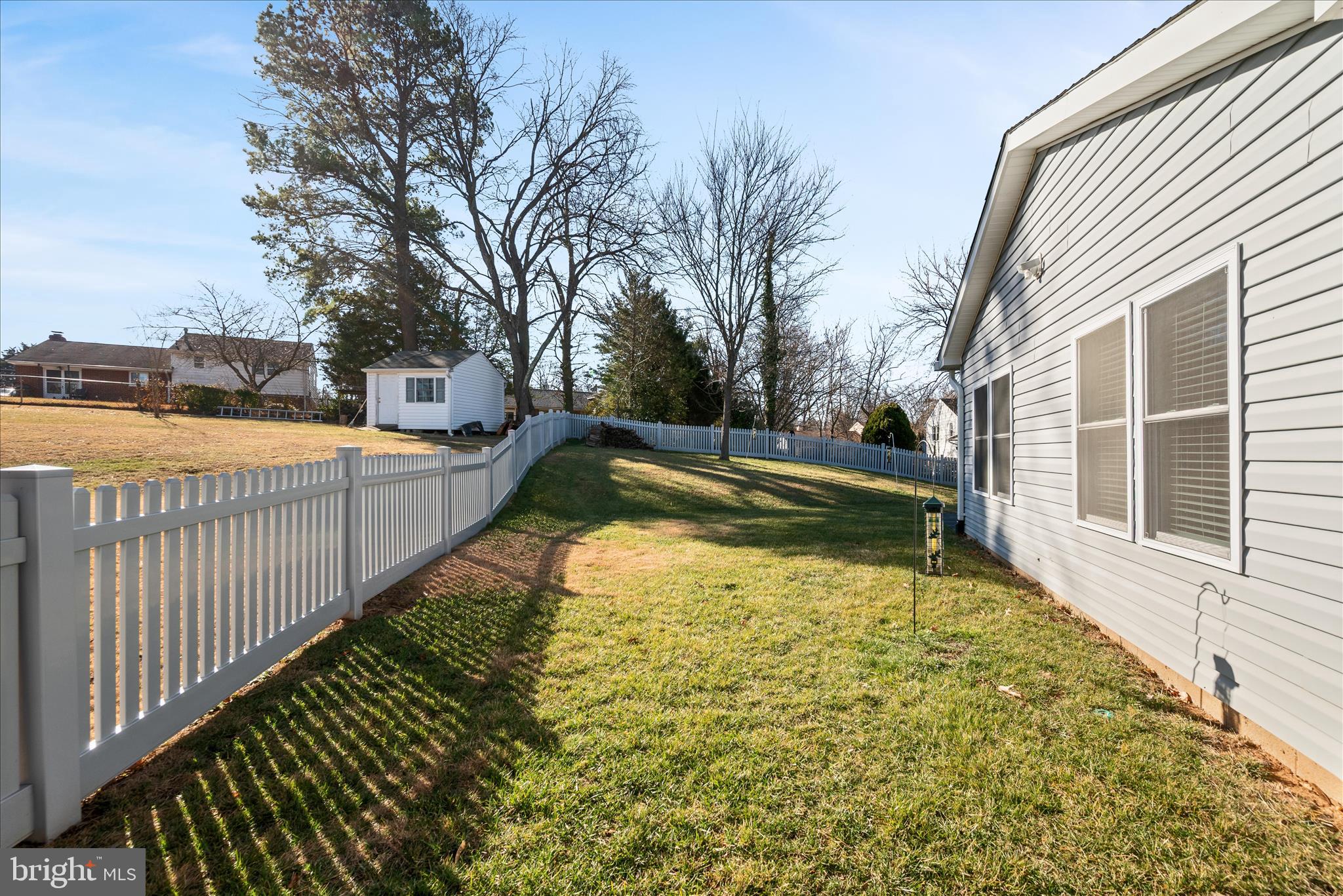 5211 Inverchapel Road Springfield, VA 22151 - Photo 43 of 64 Backyard