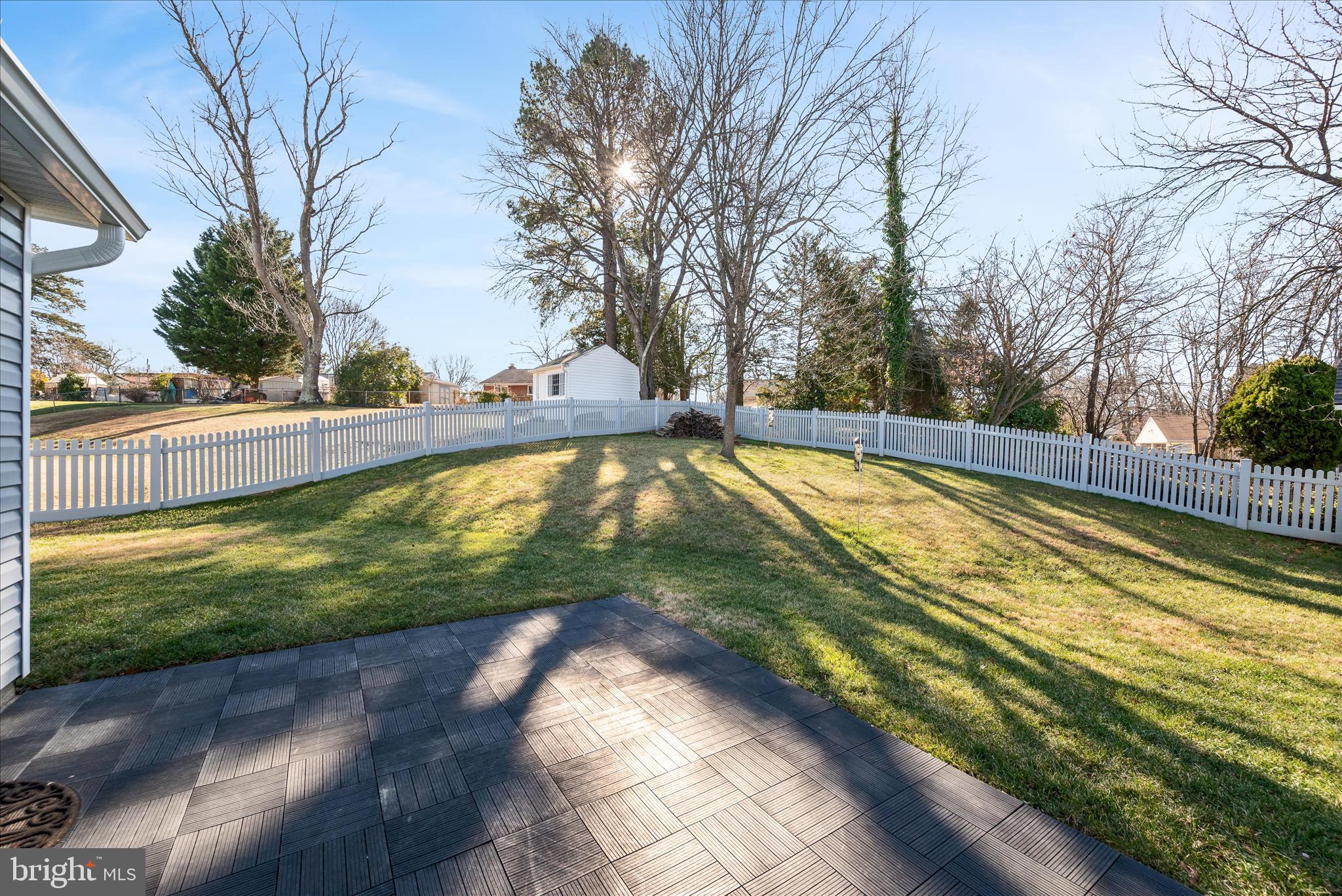 5211 Inverchapel Road Springfield, VA 22151 - Photo 44 of 64 Backyard