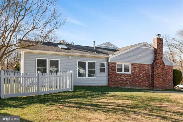 $856,900 | 5211 Inverchapel Road, Springfield, VA 22151