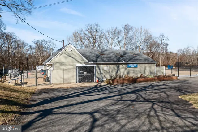 $856,900 | 5211 Inverchapel Road, Springfield, VA 22151