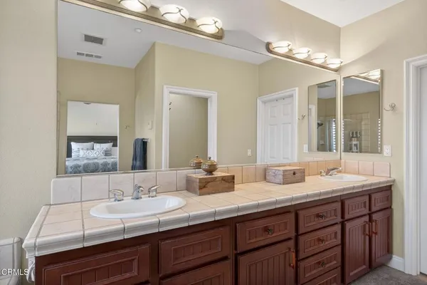 $974,900 | 1315 Bayside Circle, Oxnard, CA 93035
