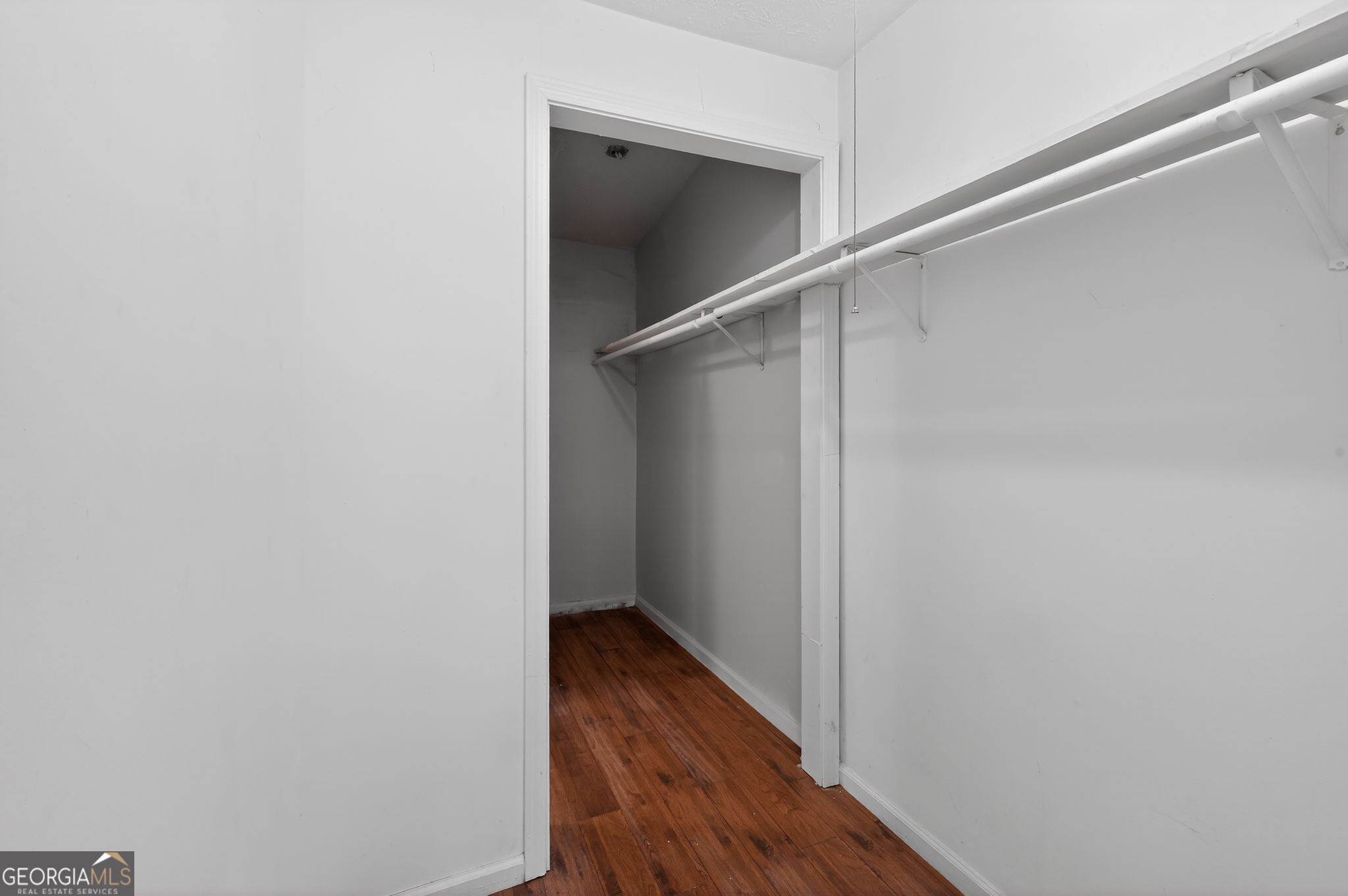 4629 ROUSAY Court Stone Mountain, GA 30083 - Photo 28 of 33 a view of an empty walk in closet