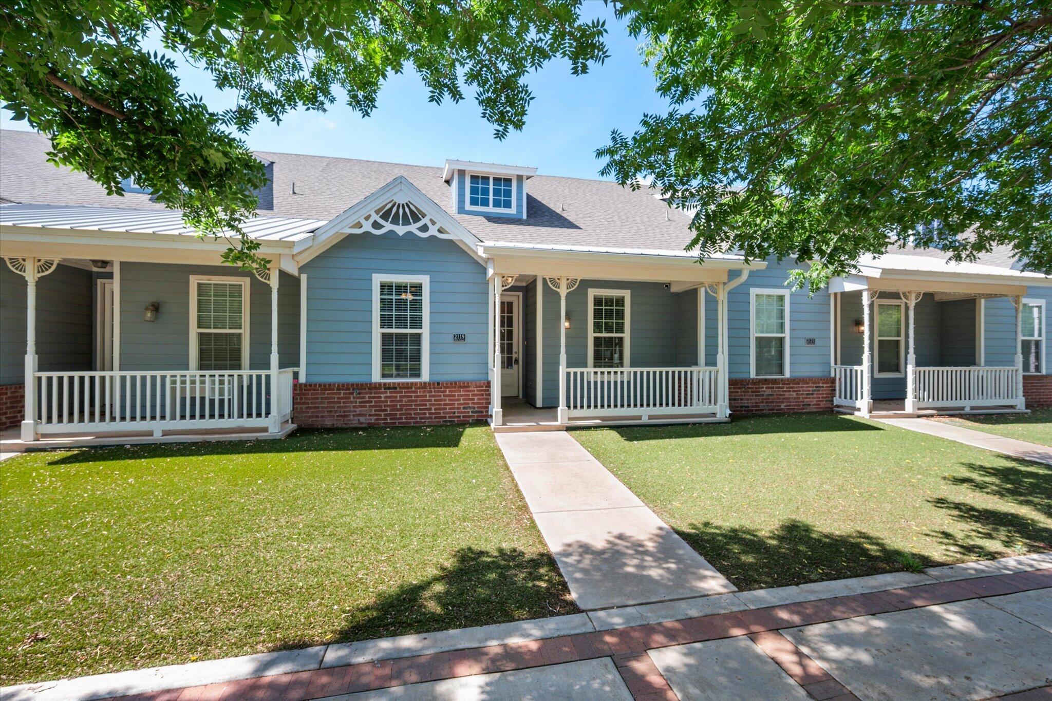 2119 10th Street Lubbock, TX 79401 - Photo 2 of 27 02-2119 10th St5984