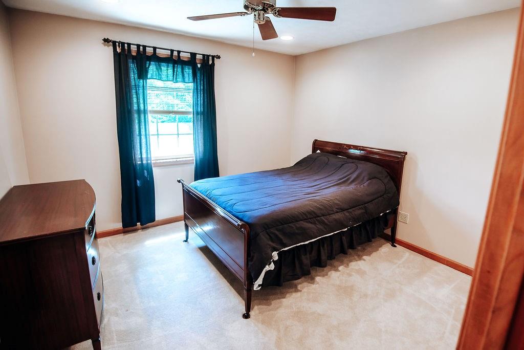 21 Christonia Road Gibsonia, PA 15044 - Photo 16 of 25 Gallery Image 16