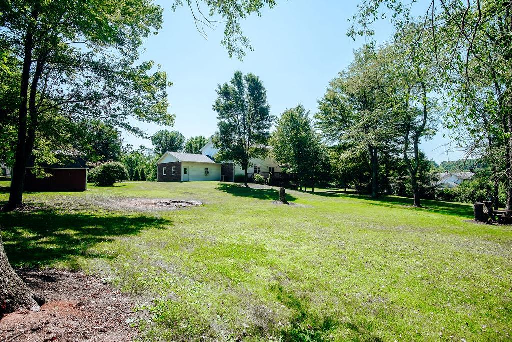 21 Christonia Road Gibsonia, PA 15044 - Photo 3 of 25 Gallery Image 3
