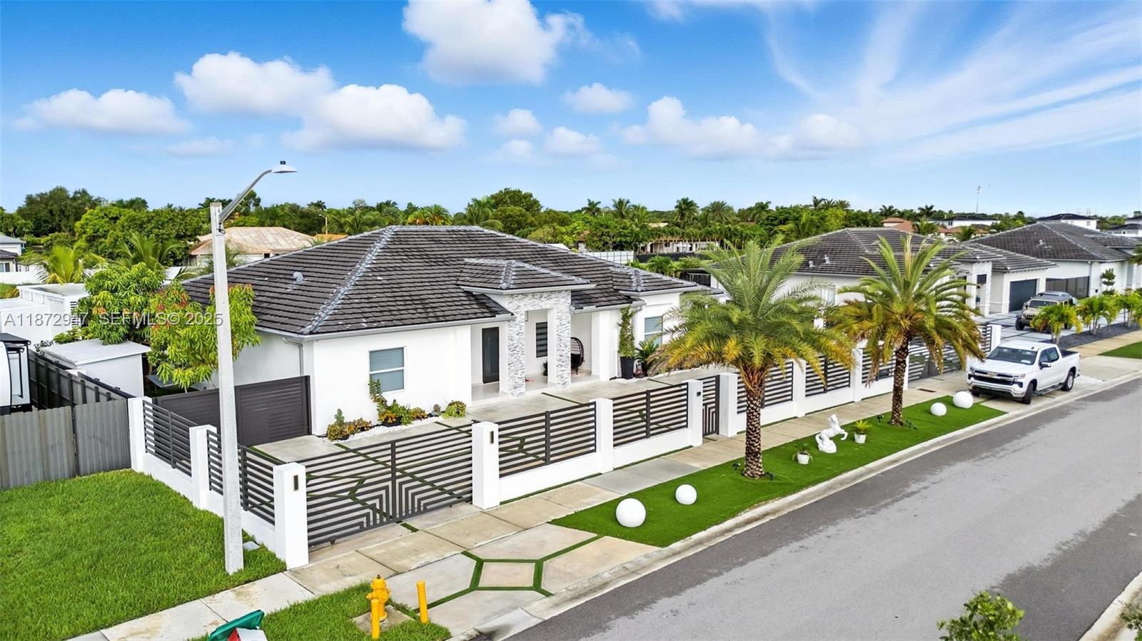 19302 Southwest 132nd Path Miami, FL 33177 - Photo 2 of 80