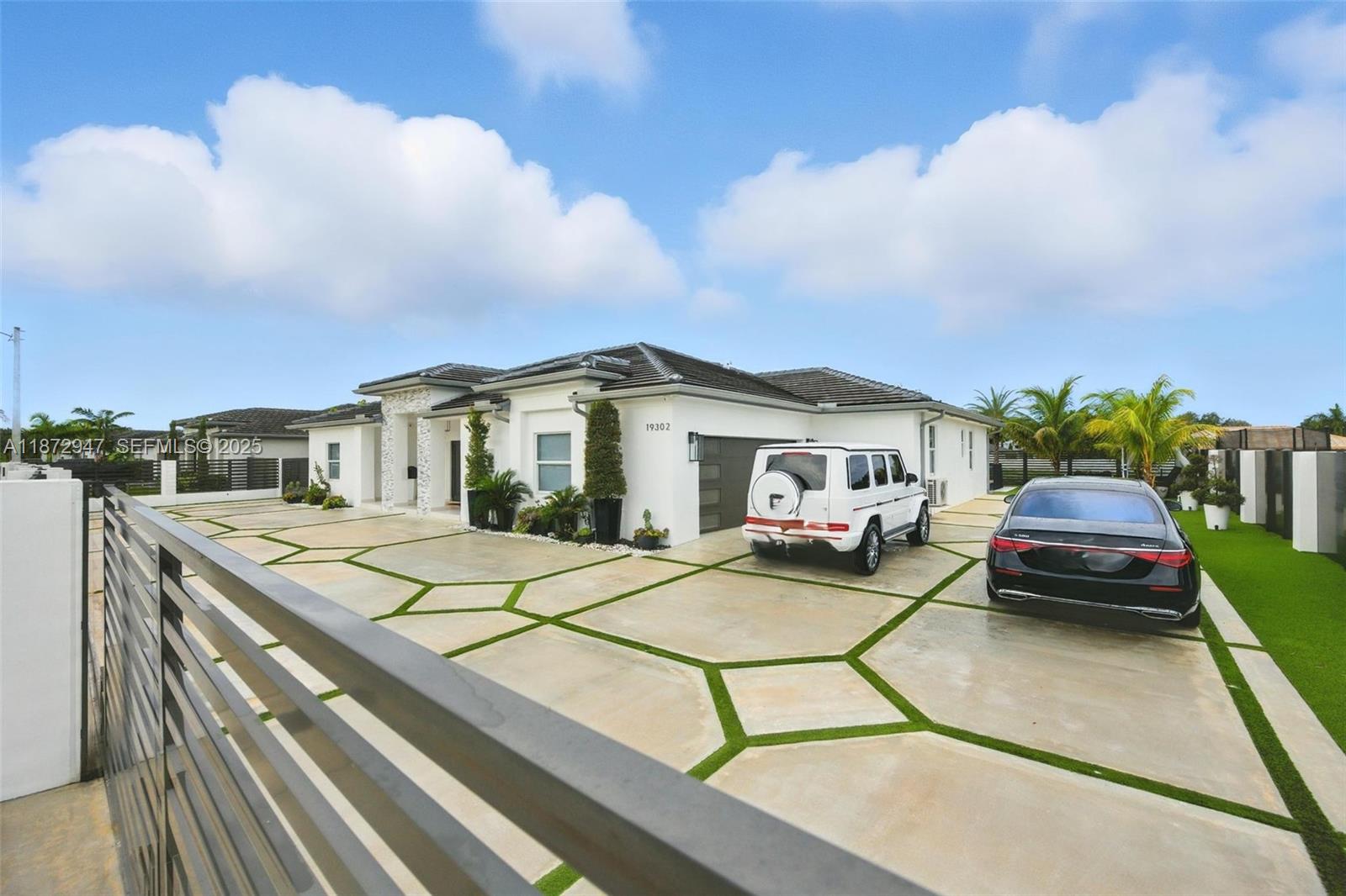 19302 Southwest 132nd Path Miami, FL 33177 - Photo 10 of 80