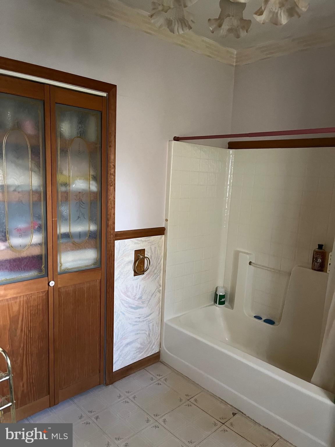 1499 Porters Road Spring Grove, PA 17362 - Photo 5 of 13