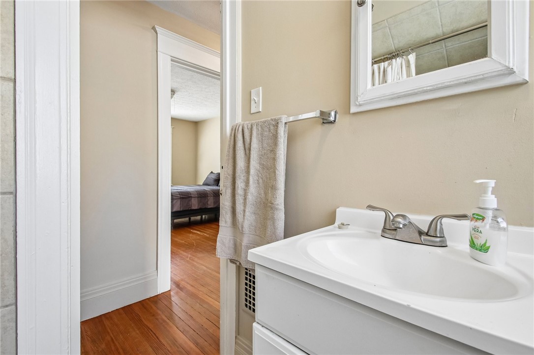 245 Springfield Avenue Rochester, NY 14609 - Photo 26 of 34