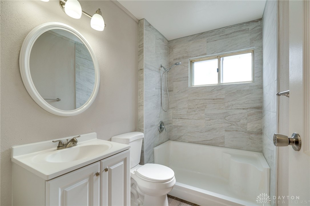 3471 Springdale Road Cincinnati, OH 45251 - Photo 19 of 32 Gallery Image 19