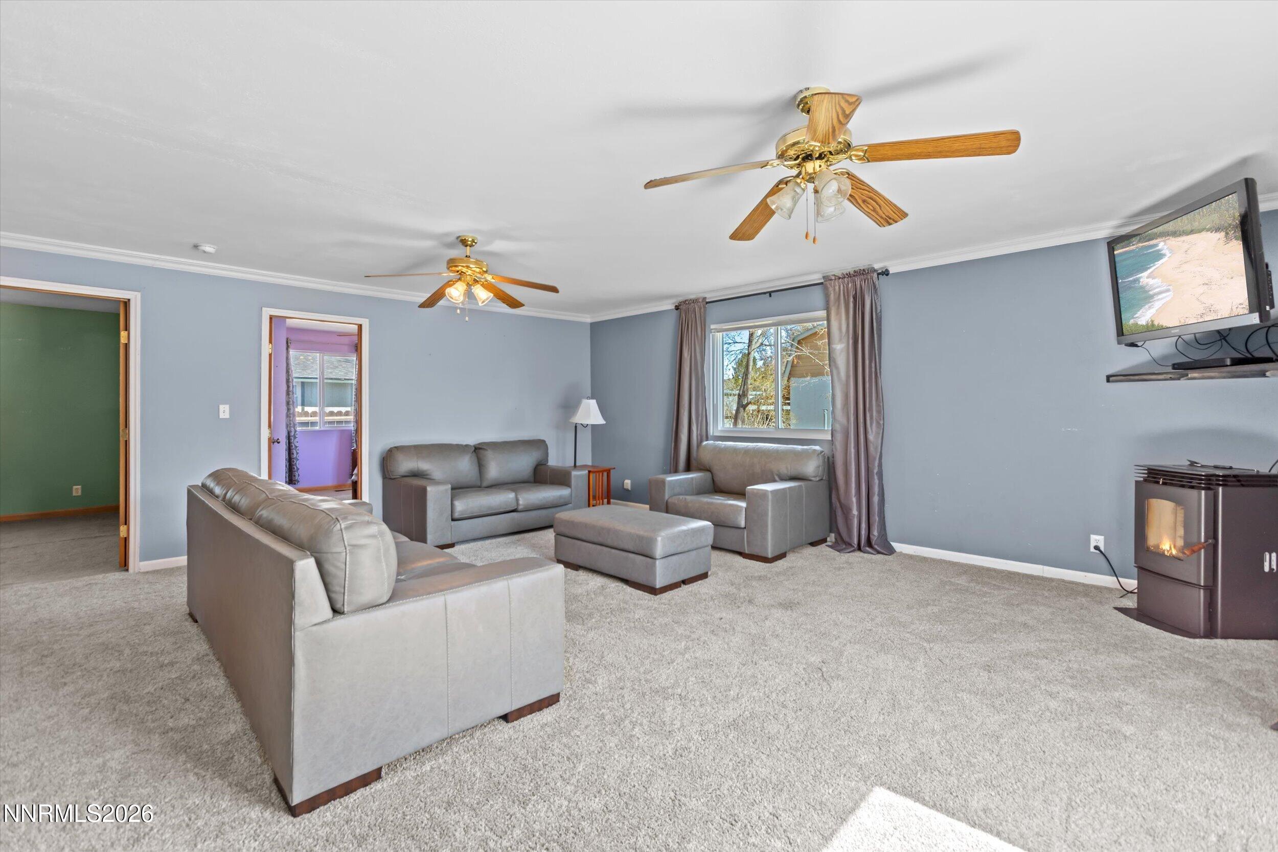 3940 Vireo Court Reno, NV 89508 - Photo 11 of 43 Living Room