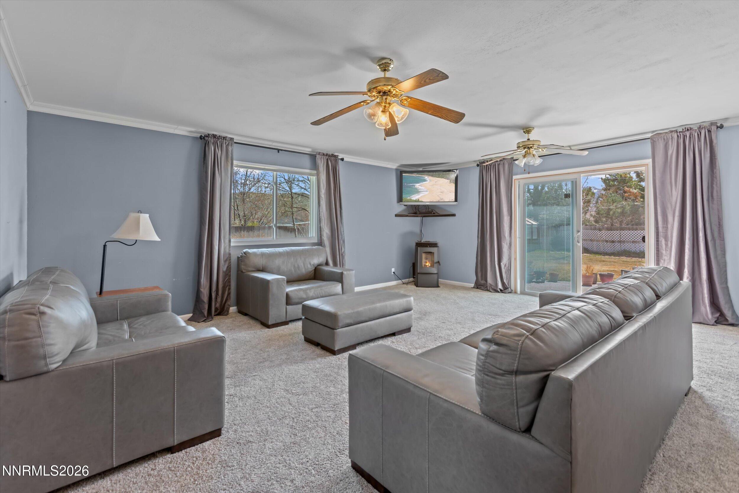 3940 Vireo Court Reno, NV 89508 - Photo 10 of 43 Living Room