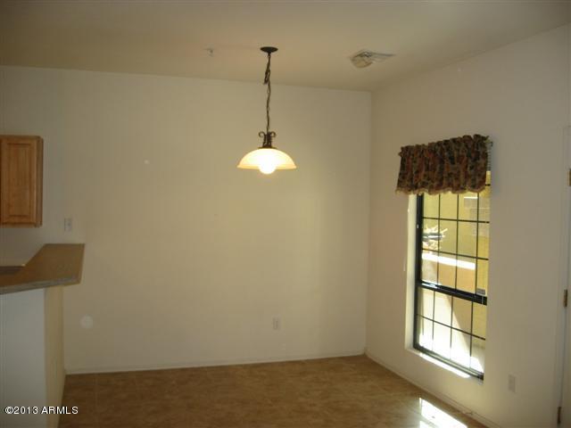 1702 East Bell Road, Unit 120 Phoenix, AZ 85022 - Photo 11 of 21 Dining Area (Small)
