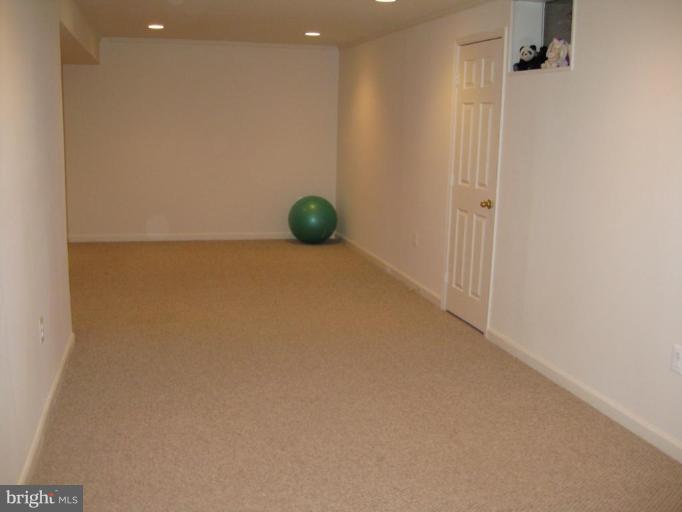 1962 Barton Hill Road Reston, VA 20191 - Photo 13 of 20 Recreation Room
