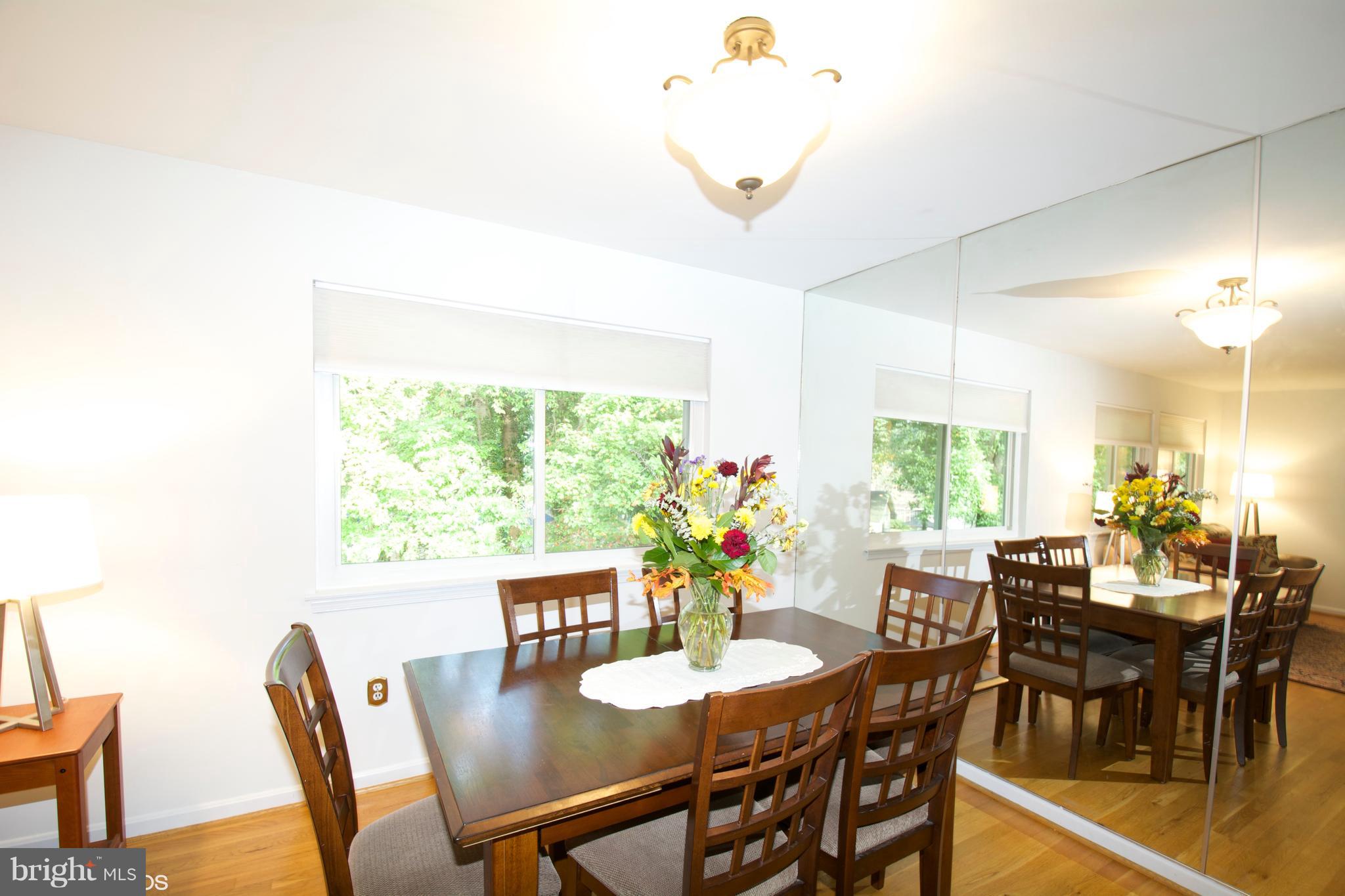 12910 Sturbridge Road Woodbridge, VA 22192 - Photo 11 of 26 Dining Room