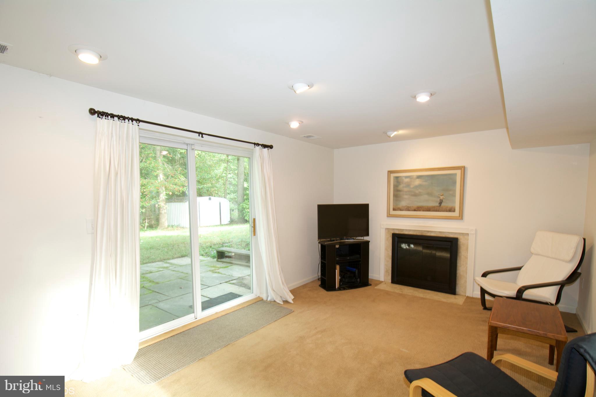12910 Sturbridge Road Woodbridge, VA 22192 - Photo 20 of 26 Another view of the Family Room