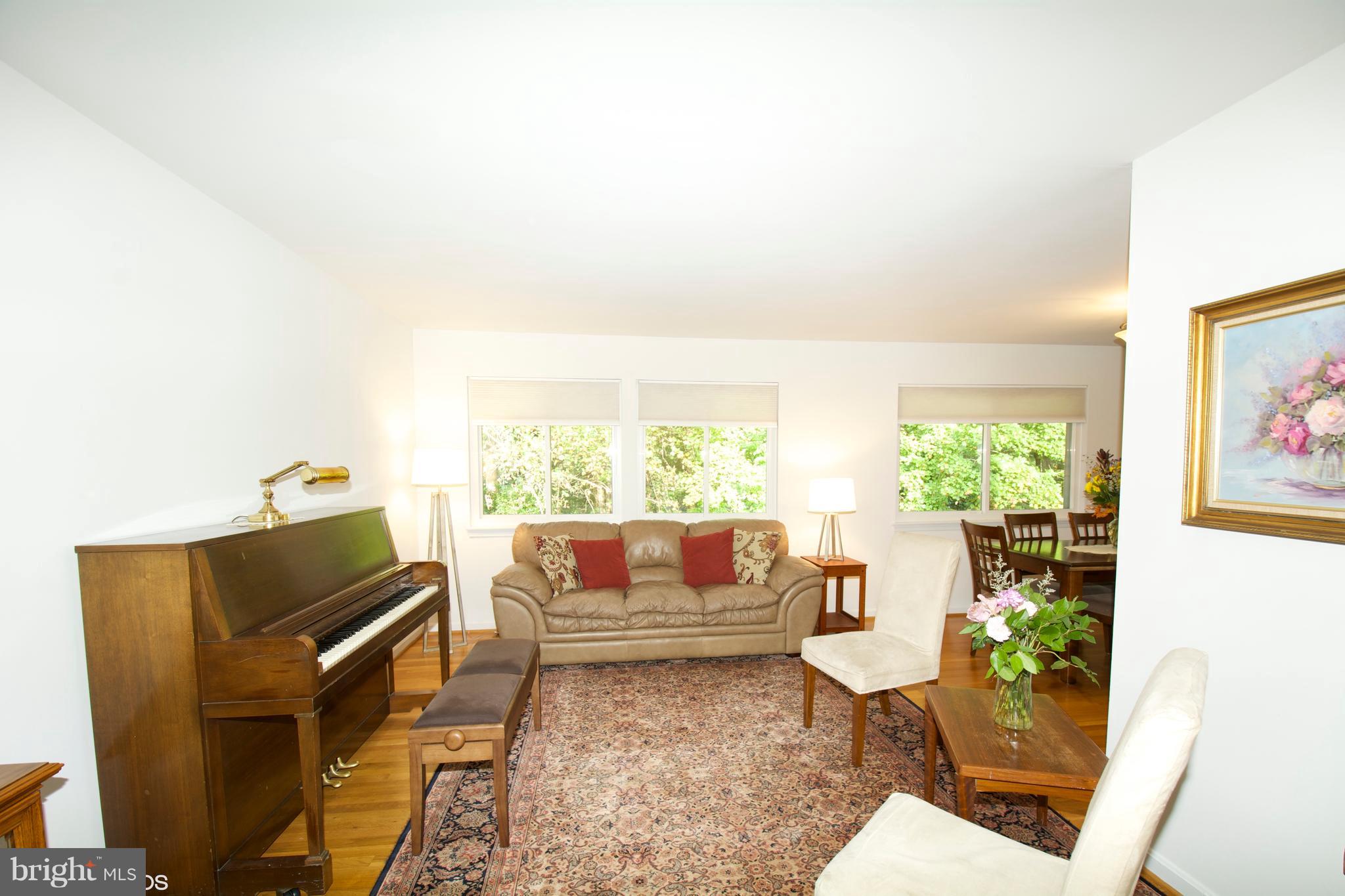 12910 Sturbridge Road Woodbridge, VA 22192 - Photo 6 of 26 Another view of the Living Room