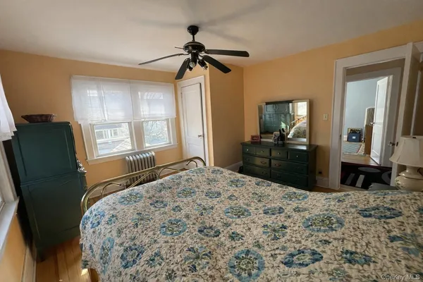 $759,999 | 60 Lloyd Avenue, Lynbrook, NY 11563