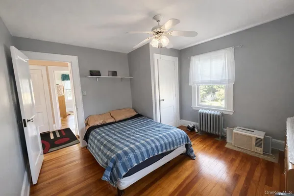 $759,999 | 60 Lloyd Avenue, Lynbrook, NY 11563