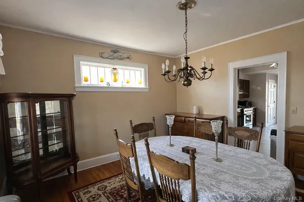 $759,999 | 60 Lloyd Avenue, Lynbrook, NY 11563