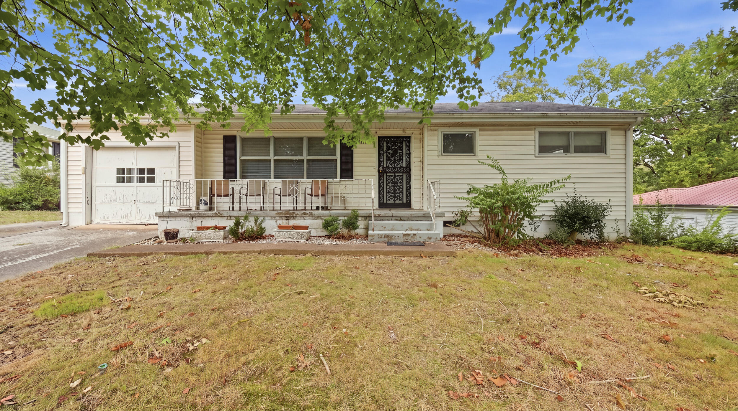 1429 Bainbridge Road Chattanooga, TN 37415 - Photo 1 of 16 1429 bainbridge rd-1