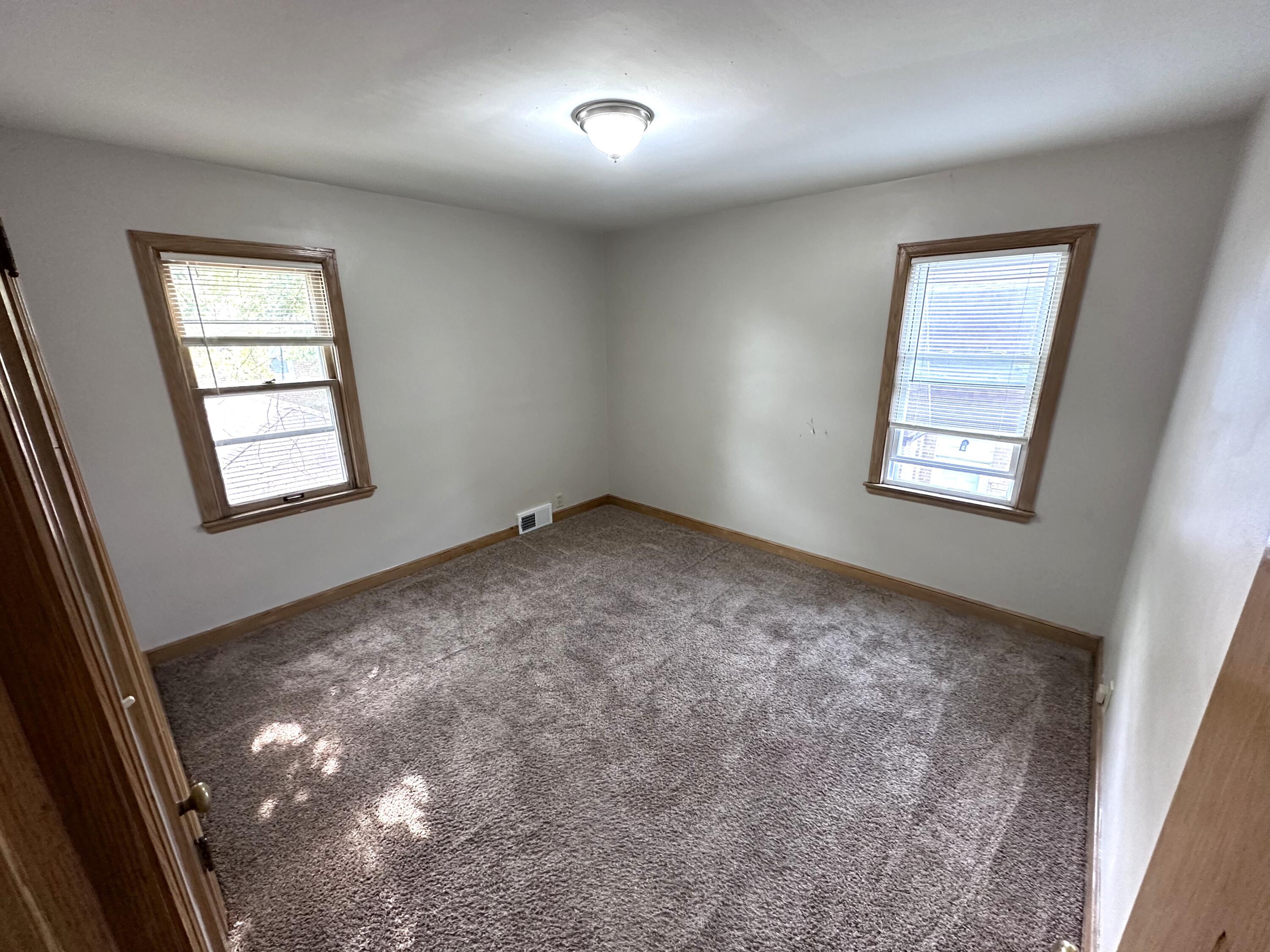 2675 North 63rd Street Milwaukee, WI 53213 - Photo 16 of 28 Interior 63rd St (15)