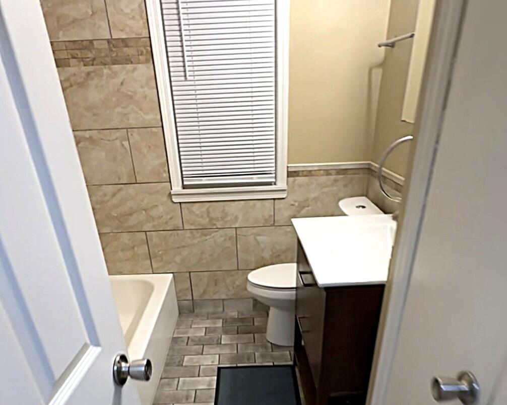 2675 North 63rd Street Milwaukee, WI 53213 - Photo 18 of 28 Interior 63rd St (22)