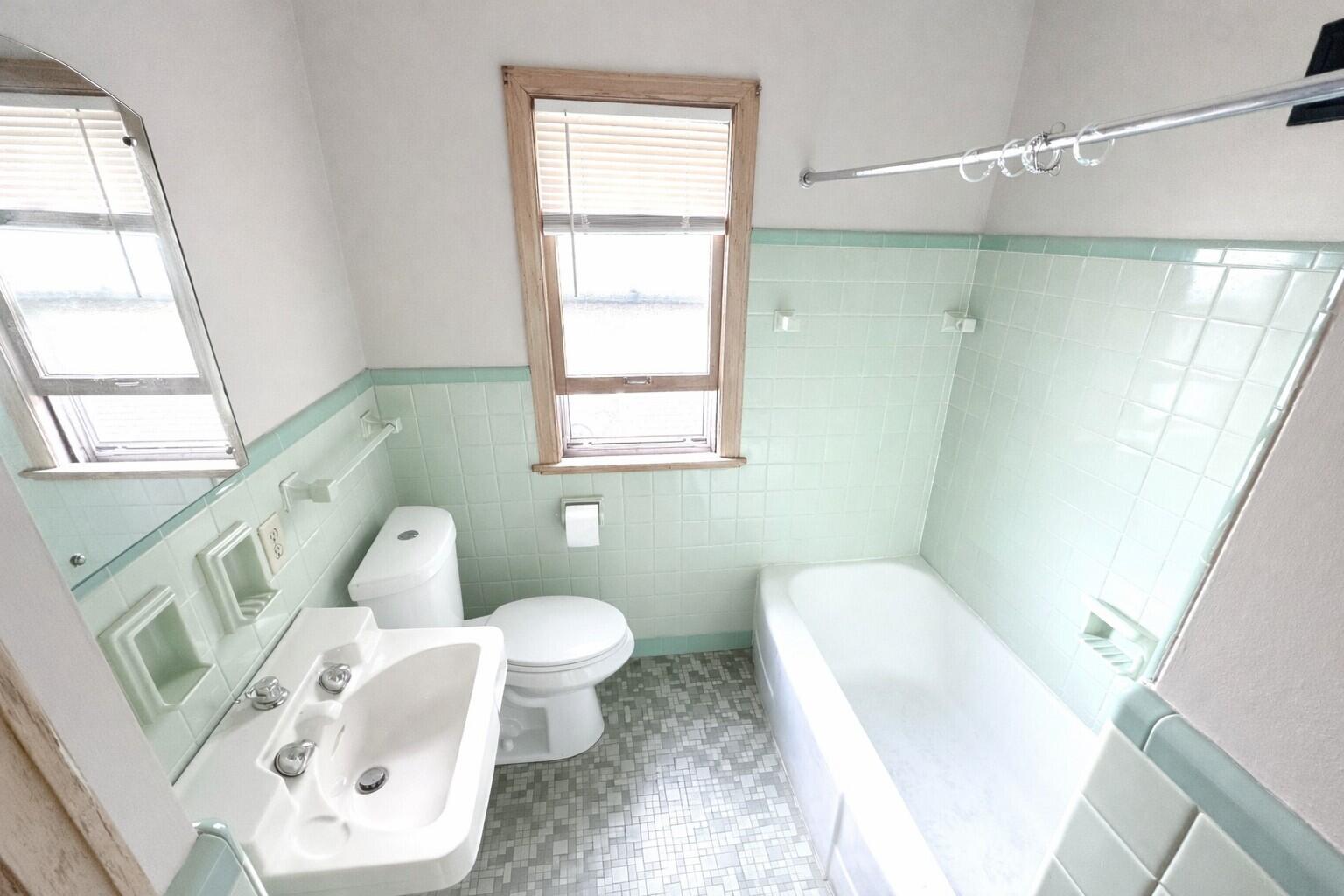 2675 North 63rd Street Milwaukee, WI 53213 - Photo 21 of 28 Interior 63rd St (6)