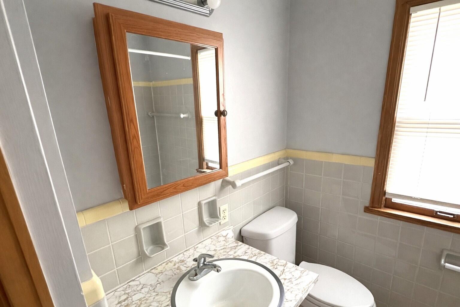 2675 North 63rd Street Milwaukee, WI 53213 - Photo 22 of 28 Interior 63rd St (9)