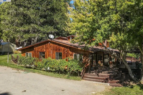 $649,000 | 4481 Rush Creek Road, Lewiston, CA 96052