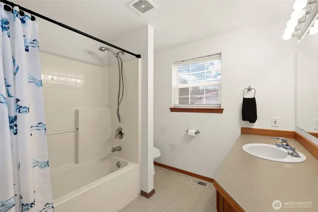 $550,000 | 18207 Keona Lane Southwest, Rochester, WA 98579