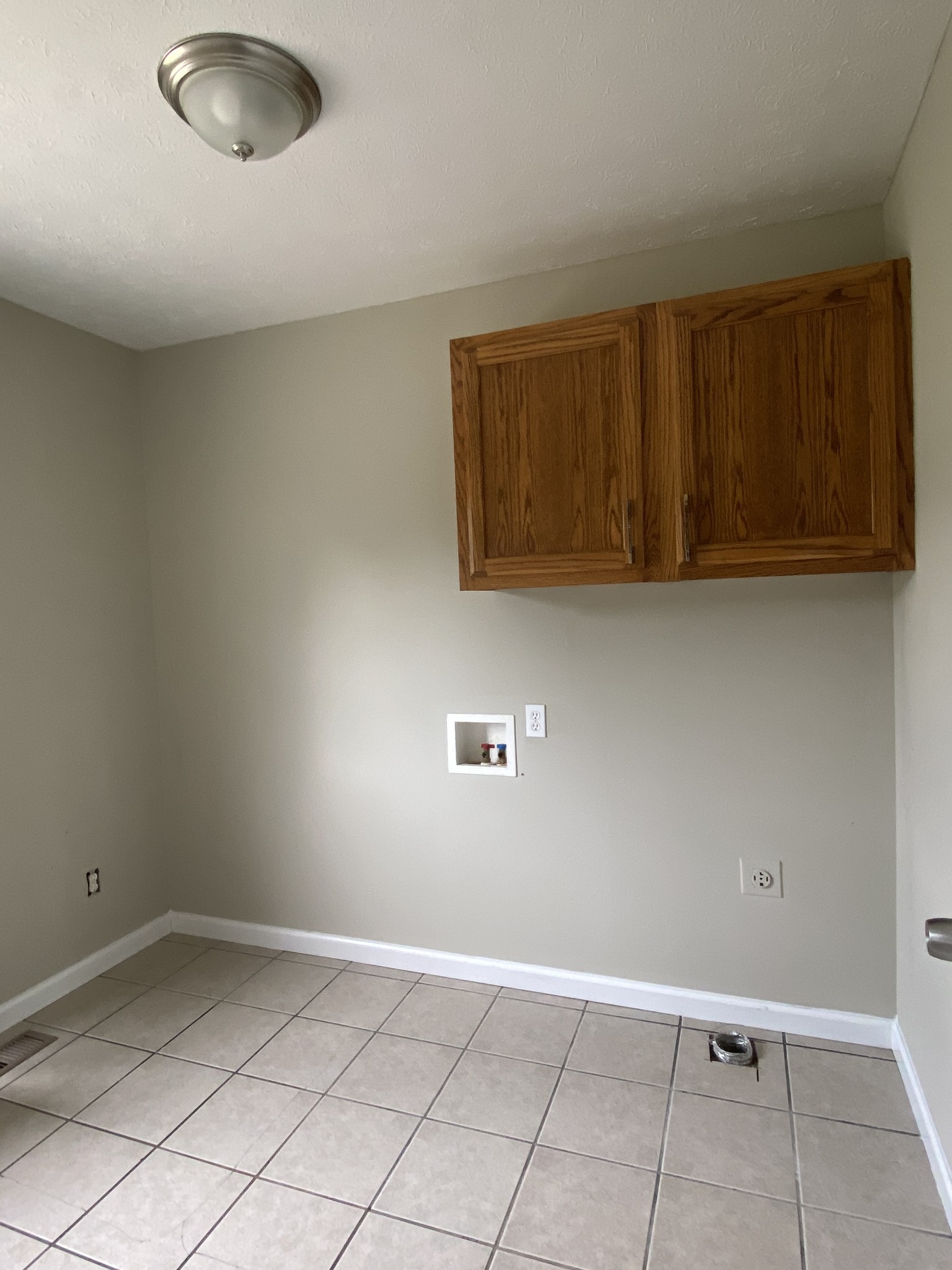 302 Galen Road Lafayette, TN 37083 - Photo 9 of 13 Gallery Image 9