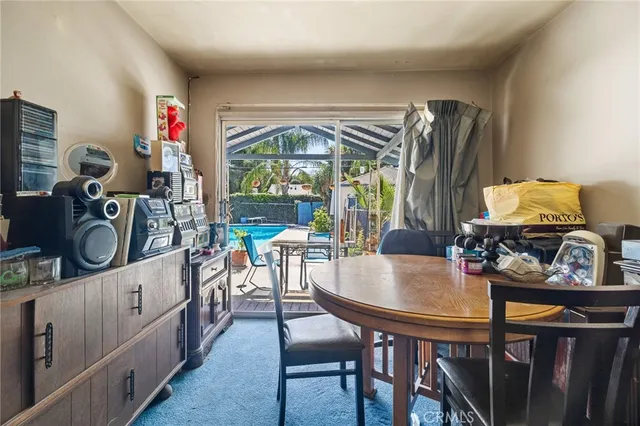 $799,999 | 17650 Welby Way, Lake Balboa, CA 91406