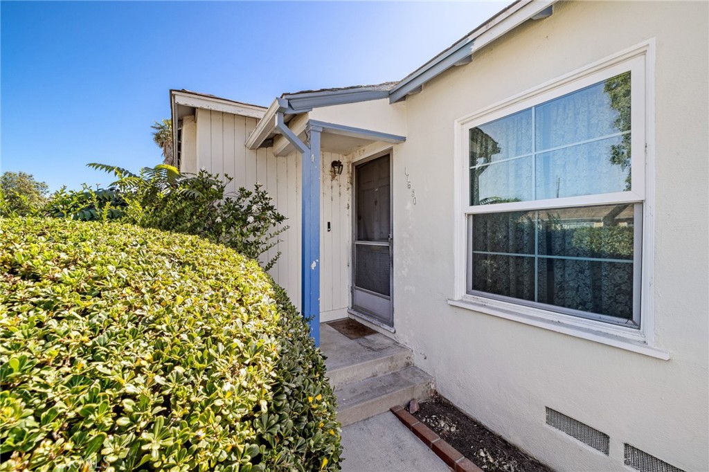 17650 Welby Way Lake Balboa, CA 91406 - Photo 32 of 38 a front view of a house with a yard