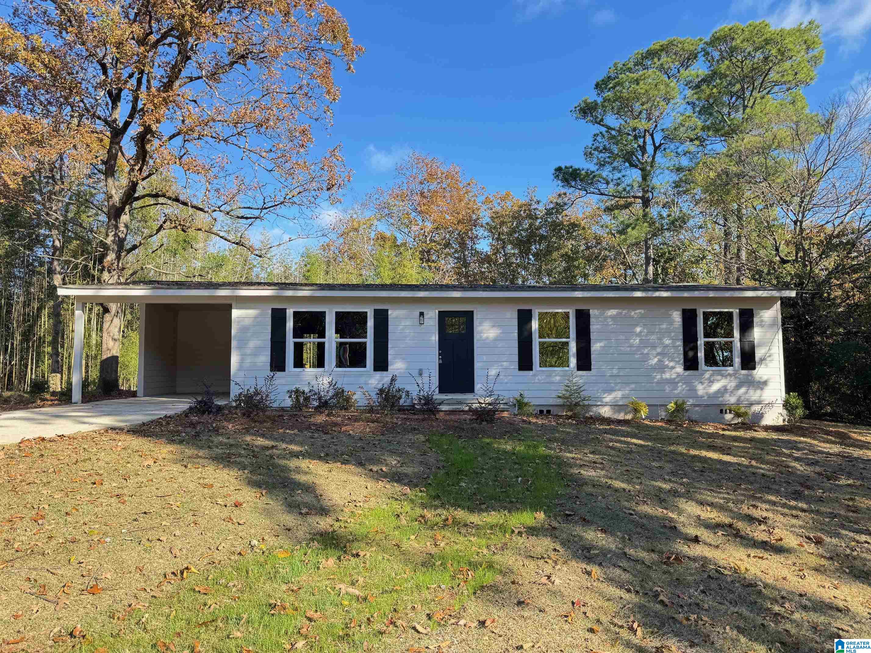 4004 Rock Ridge Road Birmingham, AL 35210 - Photo 4 of 24