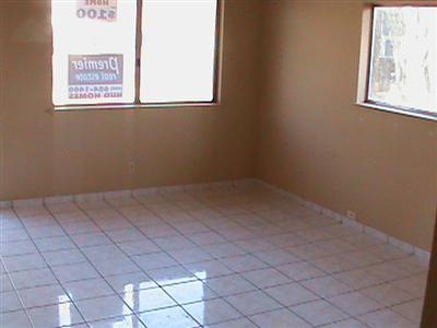 1591 East Springfield Avenue Reedley, CA 93654 - Photo 3 of 9