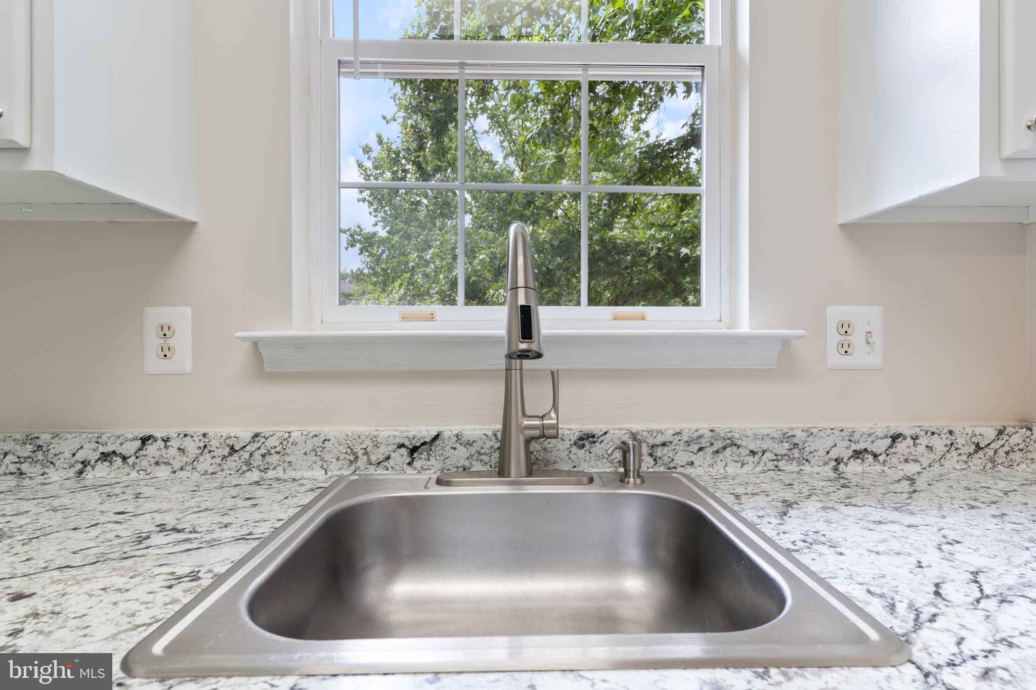 11400 R Windleaf Court, Unit 46 Reston, VA 20194 - Photo 11 of 36