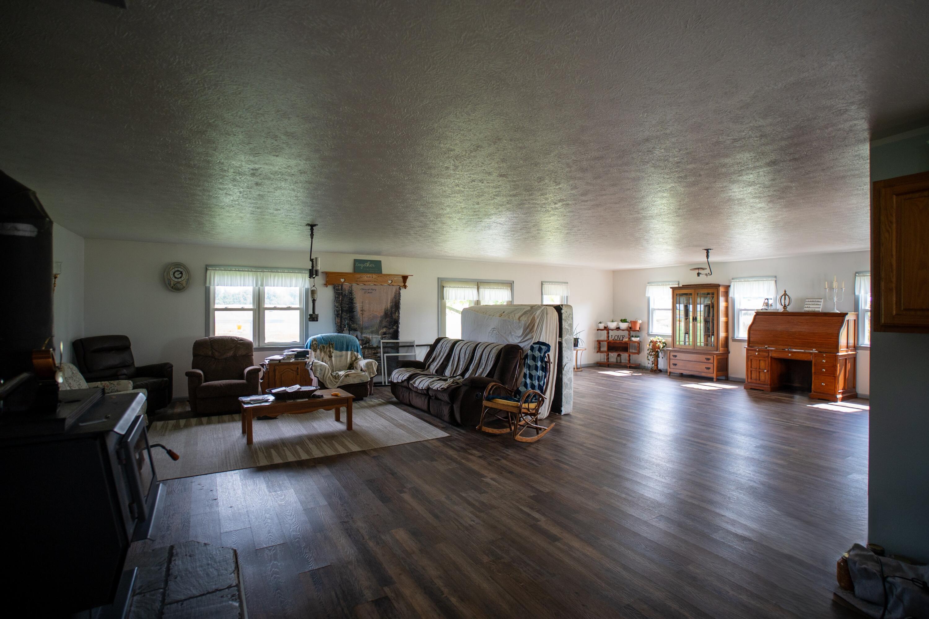 53405 Correll Road Leonidas, MI 49066 - Photo 16 of 22 IMG_7653
