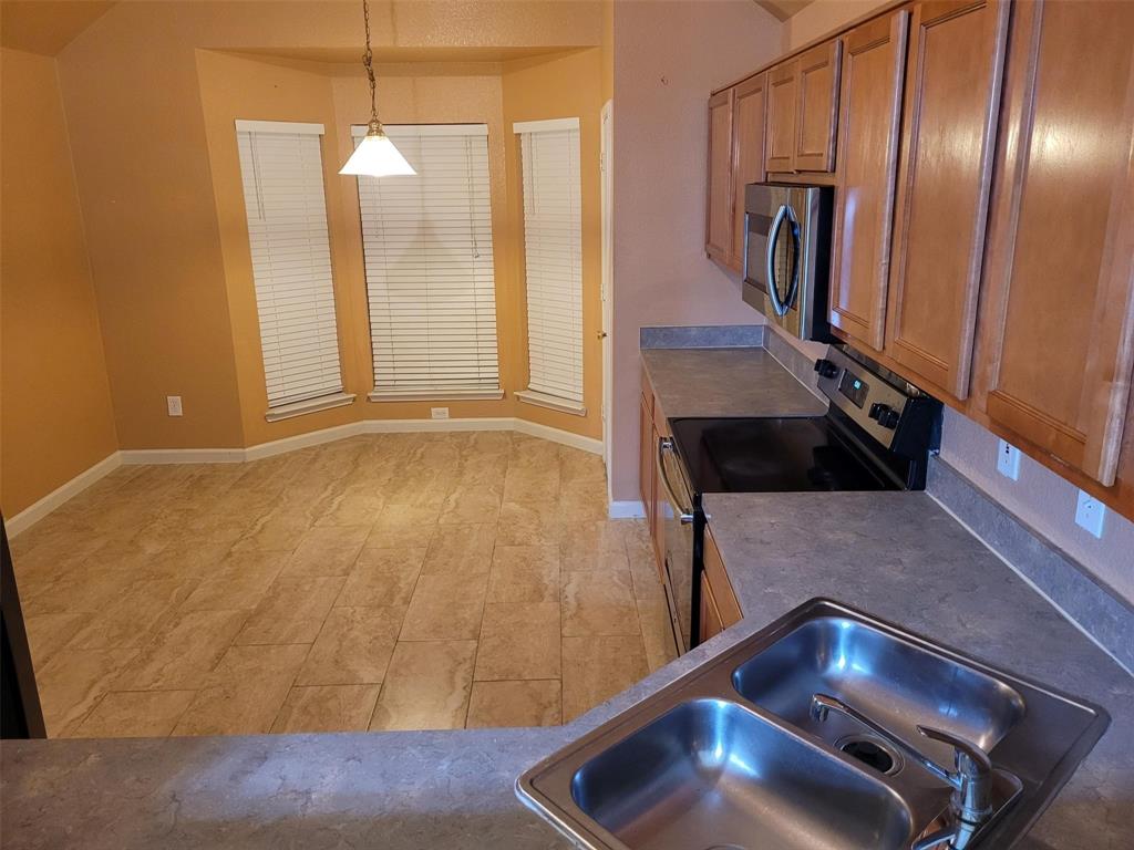 10436 Phantom Hill Road Fort Worth, TX 76140 - Photo 17 of 19