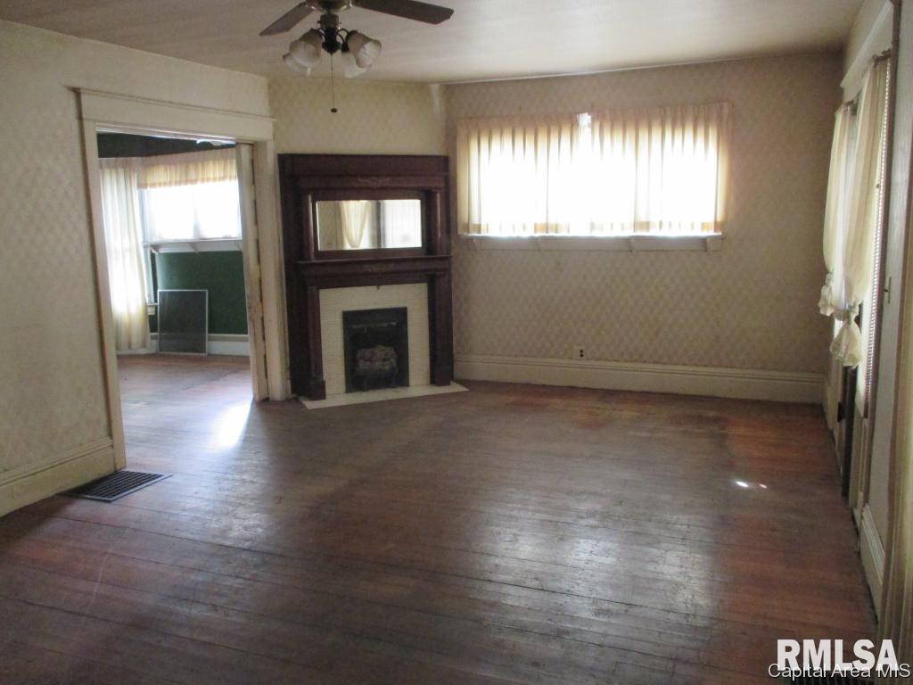 706 South State Street Springfield, IL 62704 - Photo 3 of 31
