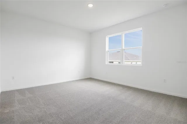 $349,950 | 1114 Olivine Avenue, Dundee, FL 33838