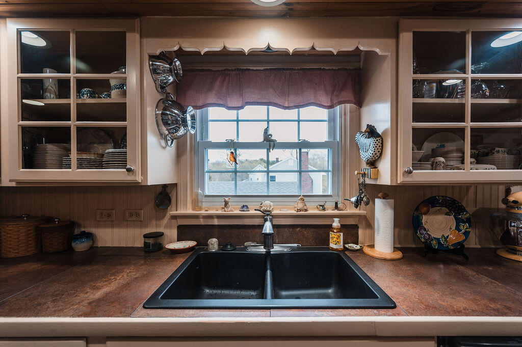 3 Matthews Avenue Bath, ME 04530 - Photo 3 of 59 Woodsong-Realty-Bath-Maine-7