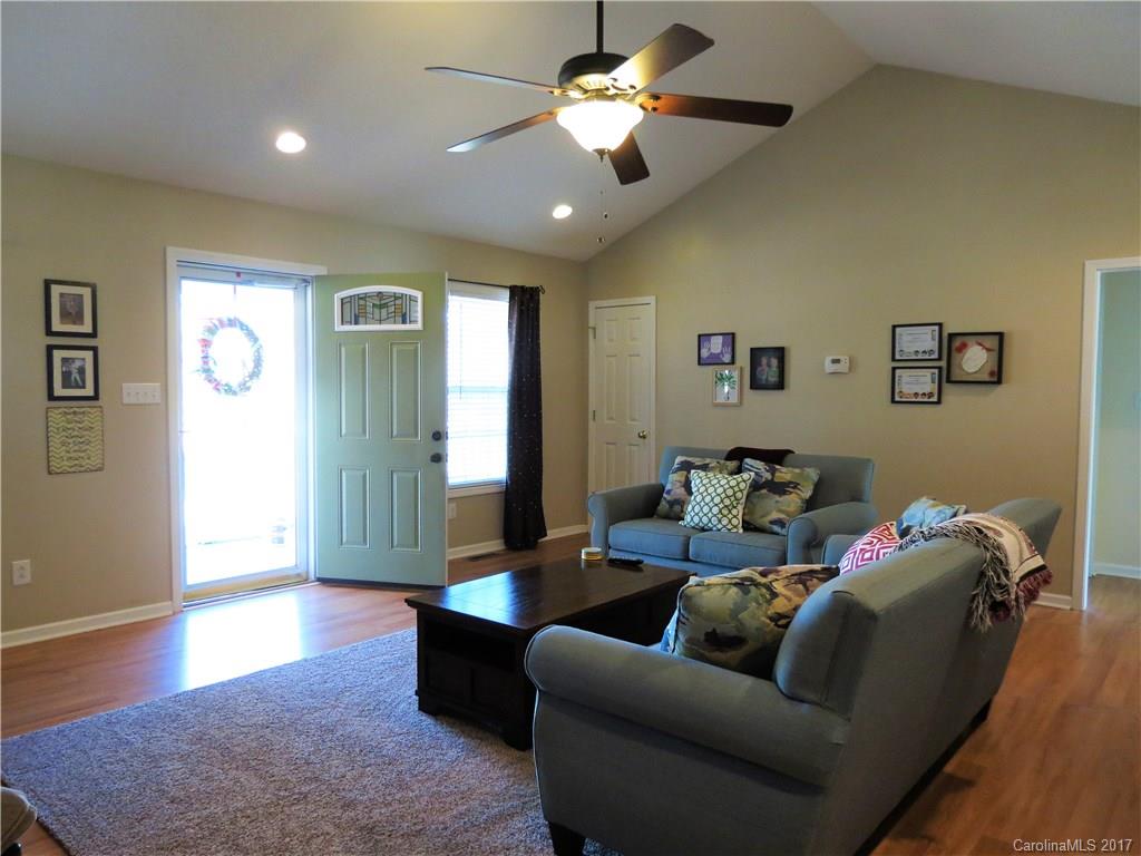 455 Union Church Road York, SC 29745 - Photo 4 of 21 Gallery Image 4