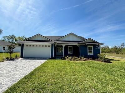 5949 South E County Road 21B Keystone Heights, FL 32656 - Photo 3 of 30 a front view of a house with yard