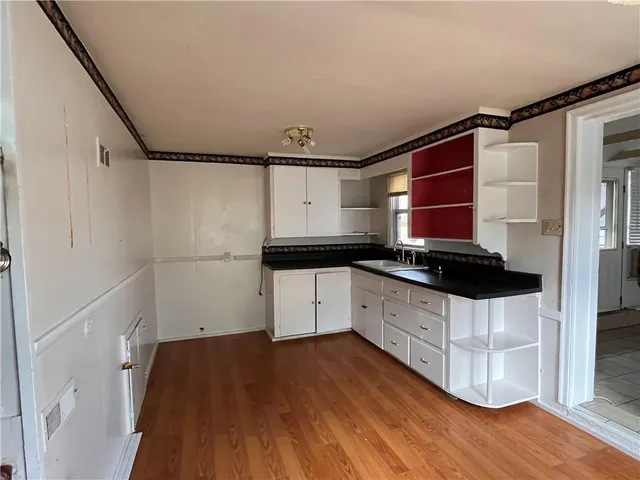 $239,999 | 9724 Pennsylvania Avenue, Kansas City, MO 64114