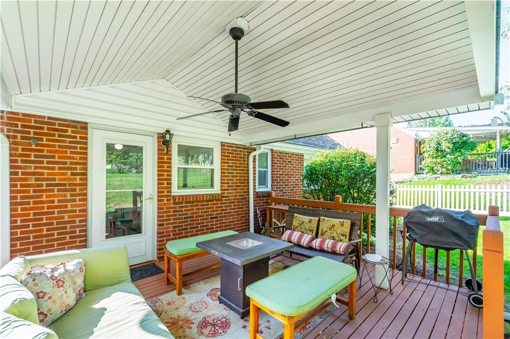 514 Greenlee Road Pittsburgh, PA 15227 - Photo 10 of 25 Gallery Image 10