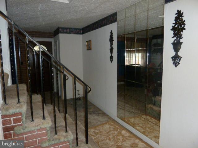 1019 Middlesex Road Essex, MD 21221 - Photo 5 of 11 Interior (General)