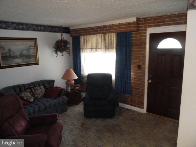 1019 Middlesex Road Essex, MD 21221 - Photo 8 of 11 Living Room